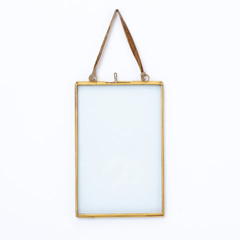 Brass Hanging Frame - 15 x 10cm